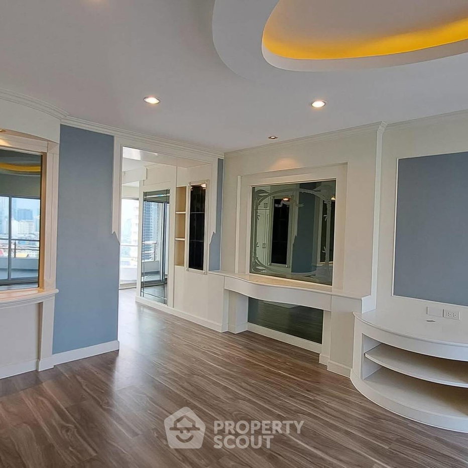 รูป คอนโด 4-ห้องนอน ที่ สายชล แมนชั่น ใกล้ BTS สะพานตากสิน (ID 2719848) - รูปที่ 11/14