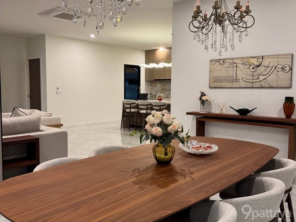 รูป ขายพูลวิลล่าสร้างใหม่ | Baan Suan Neramit – จอมเทียน พัทยา ✨ พูลวิลล่าสร้างใหม่ • ที่ดิน 136.5 ตร.ว. พื้นที่ใช้สอย 240 ตร.ม. • 3 ห้องนอน / 4 ห้องน้ำ  - รูปที่ 15/20