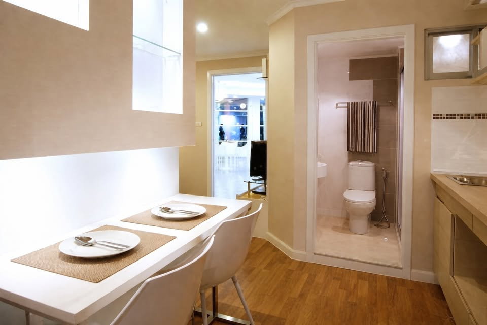 รูป ให้เช่า ลุมพินี เพลส รัชโยธิน มีเฟอร์นิเจอร์+เครื่องใช้ไฟฟ้าครบ - รูปที่ 5/5