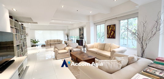 🔼🔽 AccomA 📩 Penthouse 3 BR Condominium @Narathorn Place (13000612)
