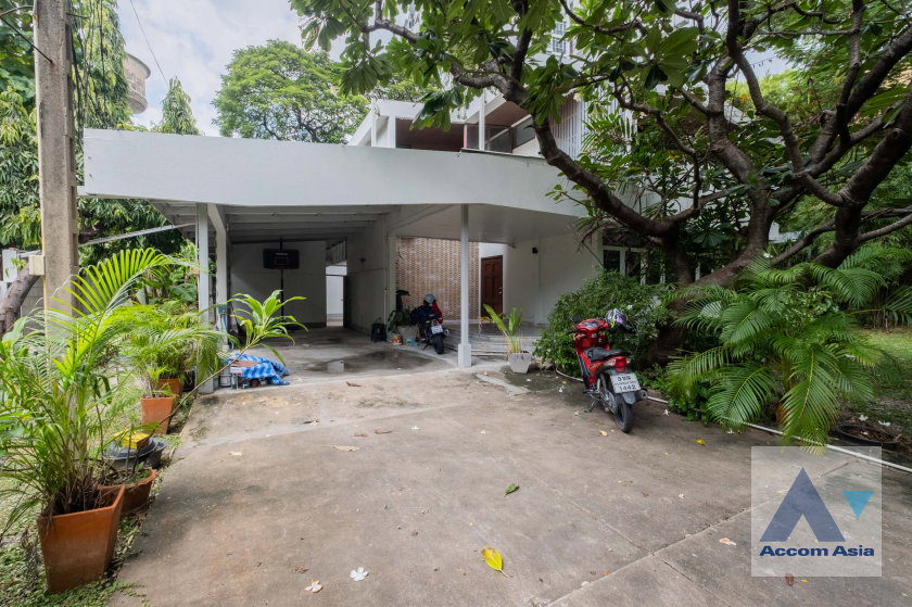 picture 🔼🔽 AccomA 📩  4 BR House in Phra Khanong (AA41570) - 4/20