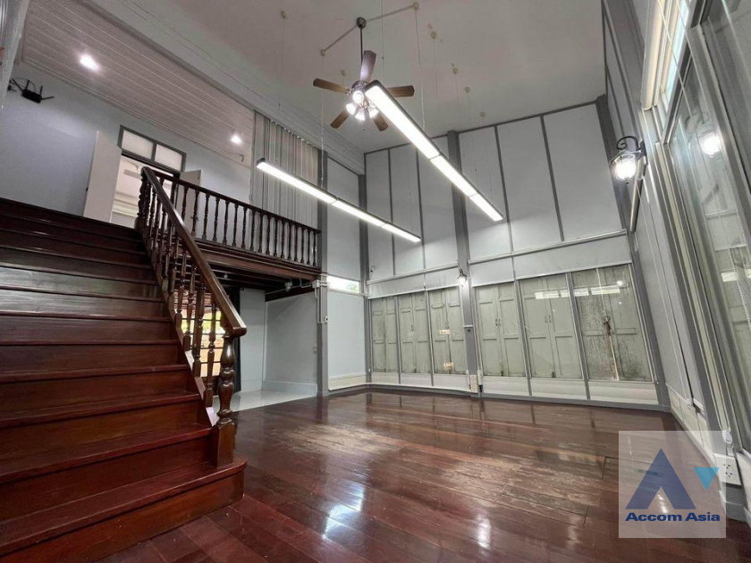 รูป 🔼🔽 AccomA 📩 Home Office 2 BR House in Khwaeng Sam Sen Nai (AA42422) - รูปที่ 11/16