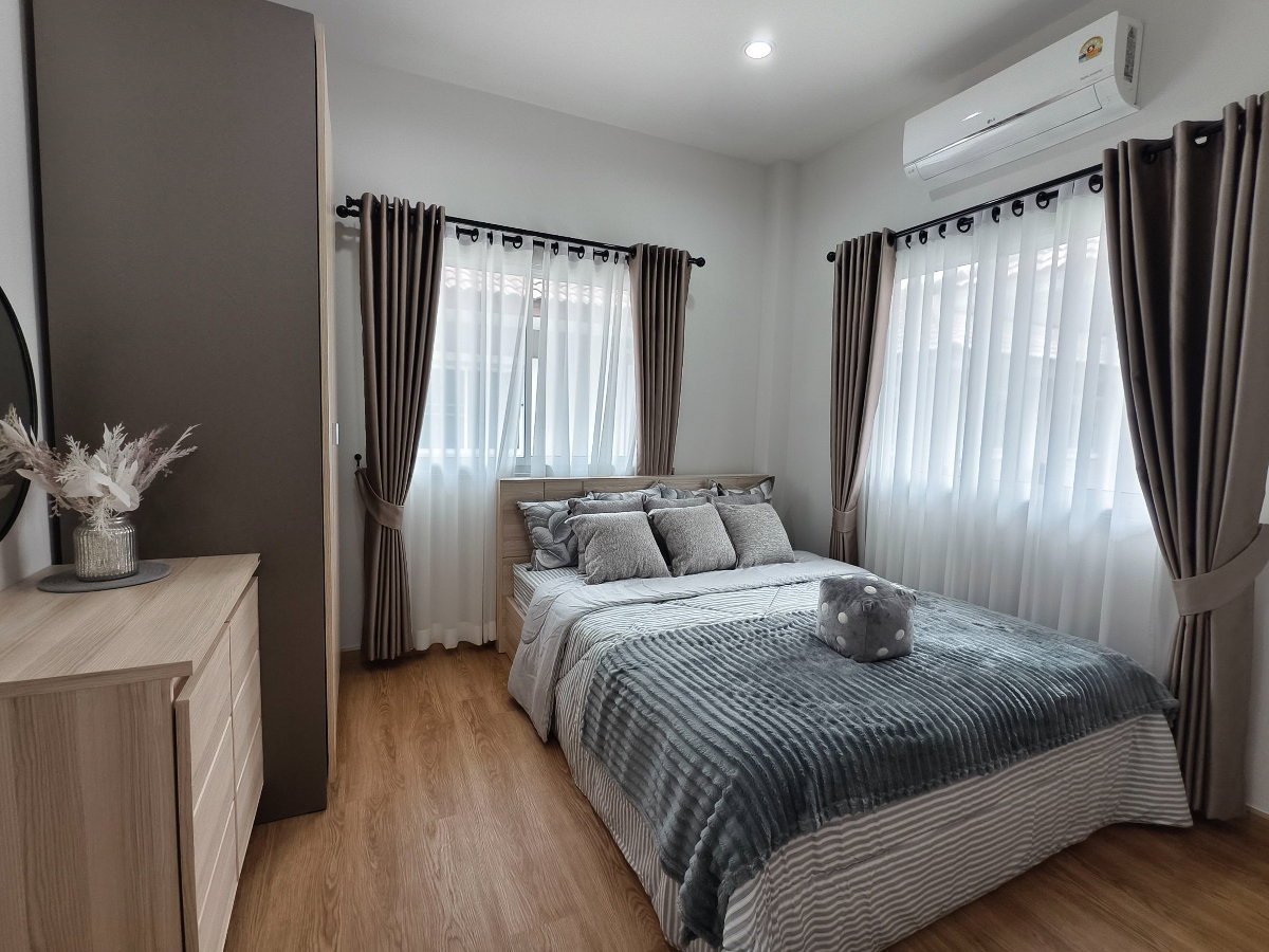 รูป บ้านใหม่ ตกแต่งเฟอร์ฯทั้งหลัง พร้อมเข้าอยู่ 3.89 ล้านบาท ใกล้เมืองเชียงใหม่ ใกล้สนามบินเชียงใหม่ - รูปที่ 9/20