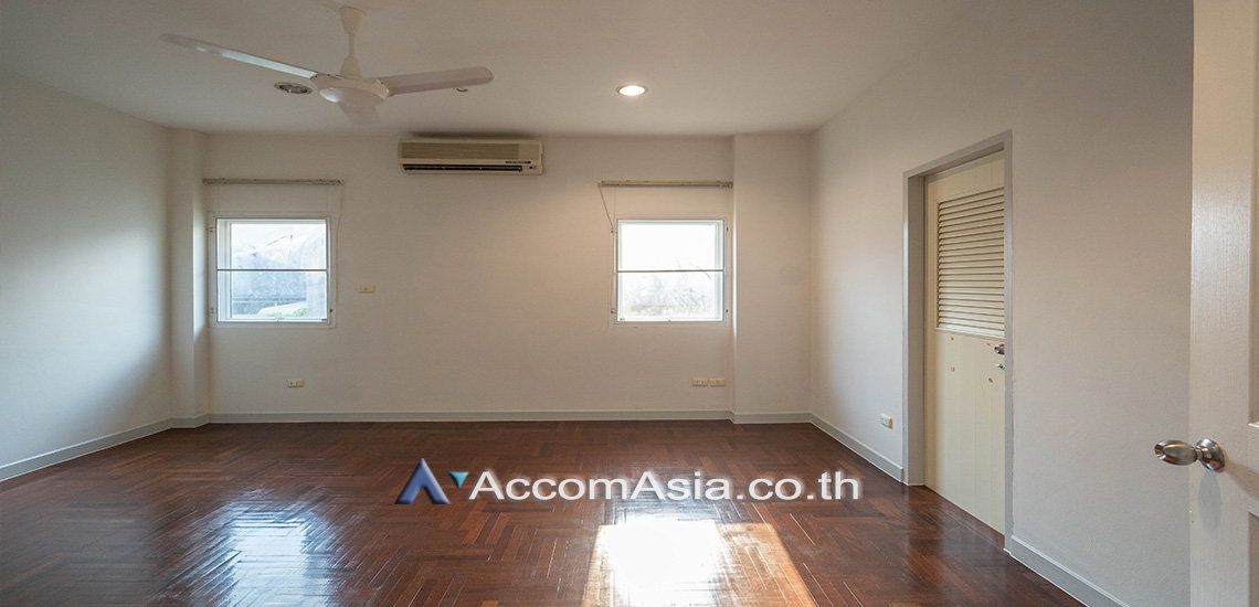 picture 🔼🔽 AccomA 📩 Spacious detached house with large balcony and natural light in Sukhumvit area (2318119) - 14/20