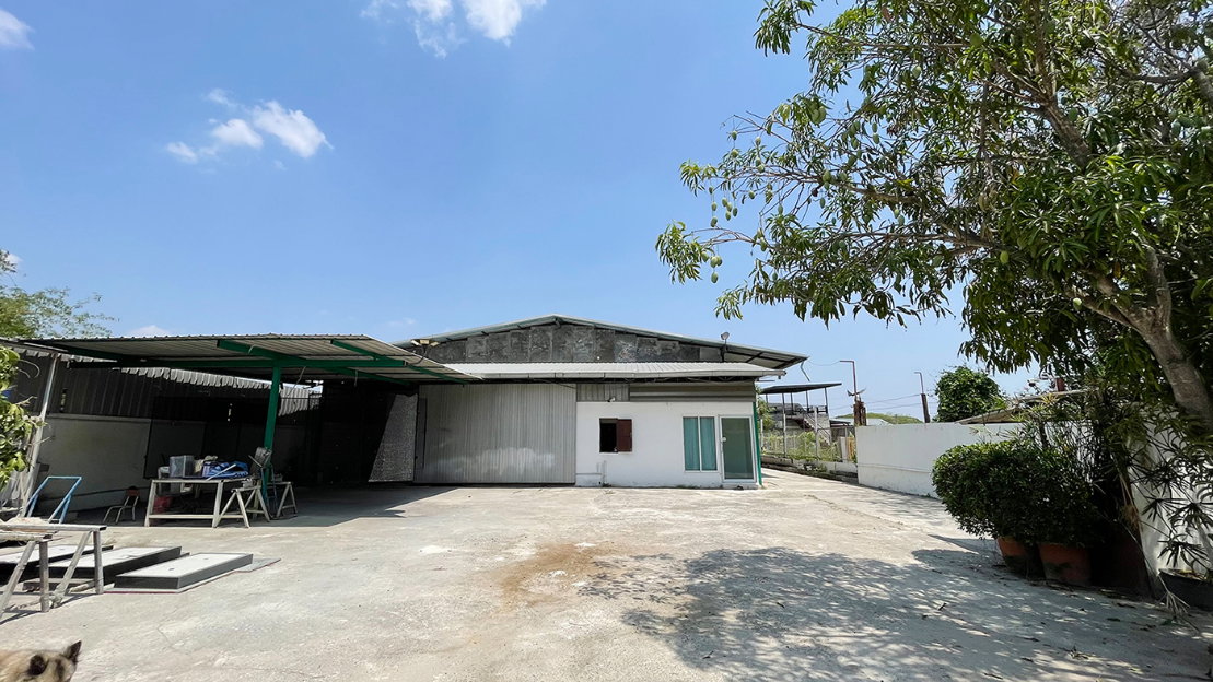 รูป ขายโรงงาน พร้อมสำนักงาน หอพัก ใกล้ถนนบ้านบึง - แกลง บ้านบึง ชลบุรี 1 ไร่ 1 20 ตรว    940 ตรม. - รูปที่ 11/12
