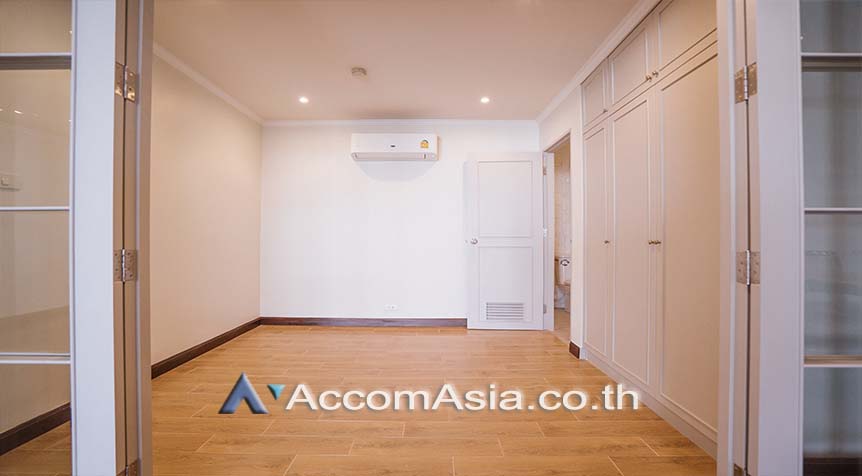 picture 🔼🔽 AccomA 📩 Big Balcony 3 BR Condominium @Newton Tower (AA27277) - 3/12