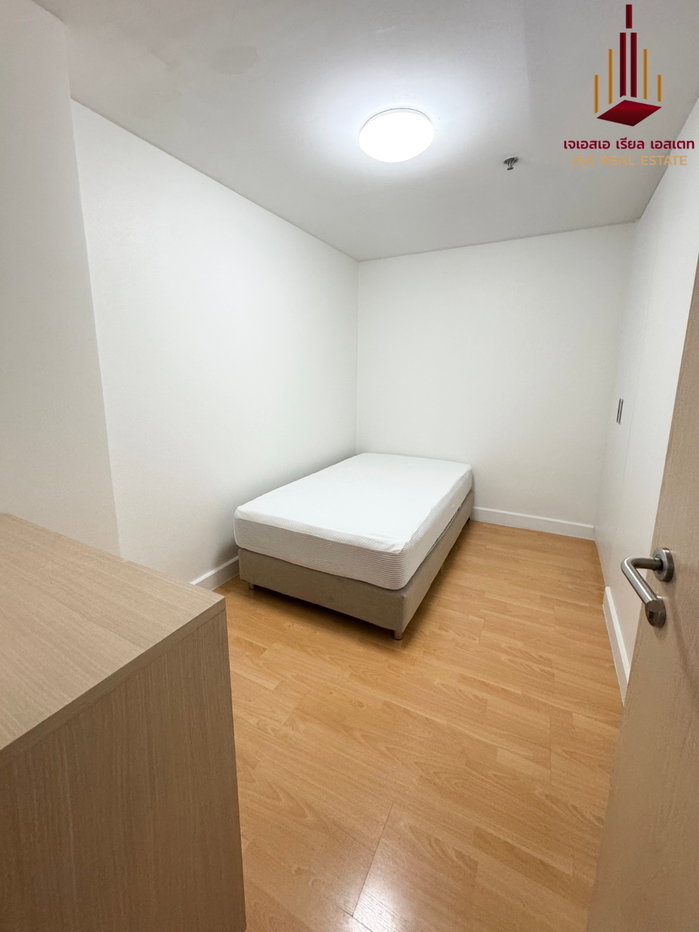 picture ✨ For Sale: Silom Suite Condo ✨ 💰 Only 15,500,000 THB - 6/10