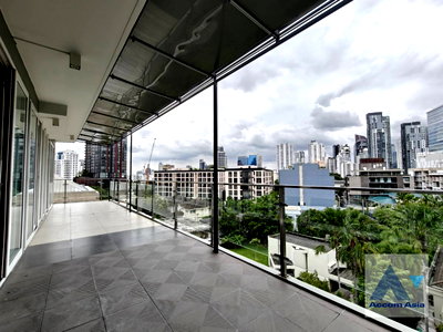Condos for sale Watthana : 🔼🔽 AccomA 📩 A spacious condominium with a peaceful atmosphere in the heart of the city.