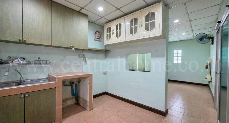 รูป บ้านเดี่ยว 70 ตารางวา หมู่บ้านเสนานิเวศน์ โครงการ 2 บ้านสวย สภาพดีมาก พร้อมอยู่ - รูปที่ 12/34