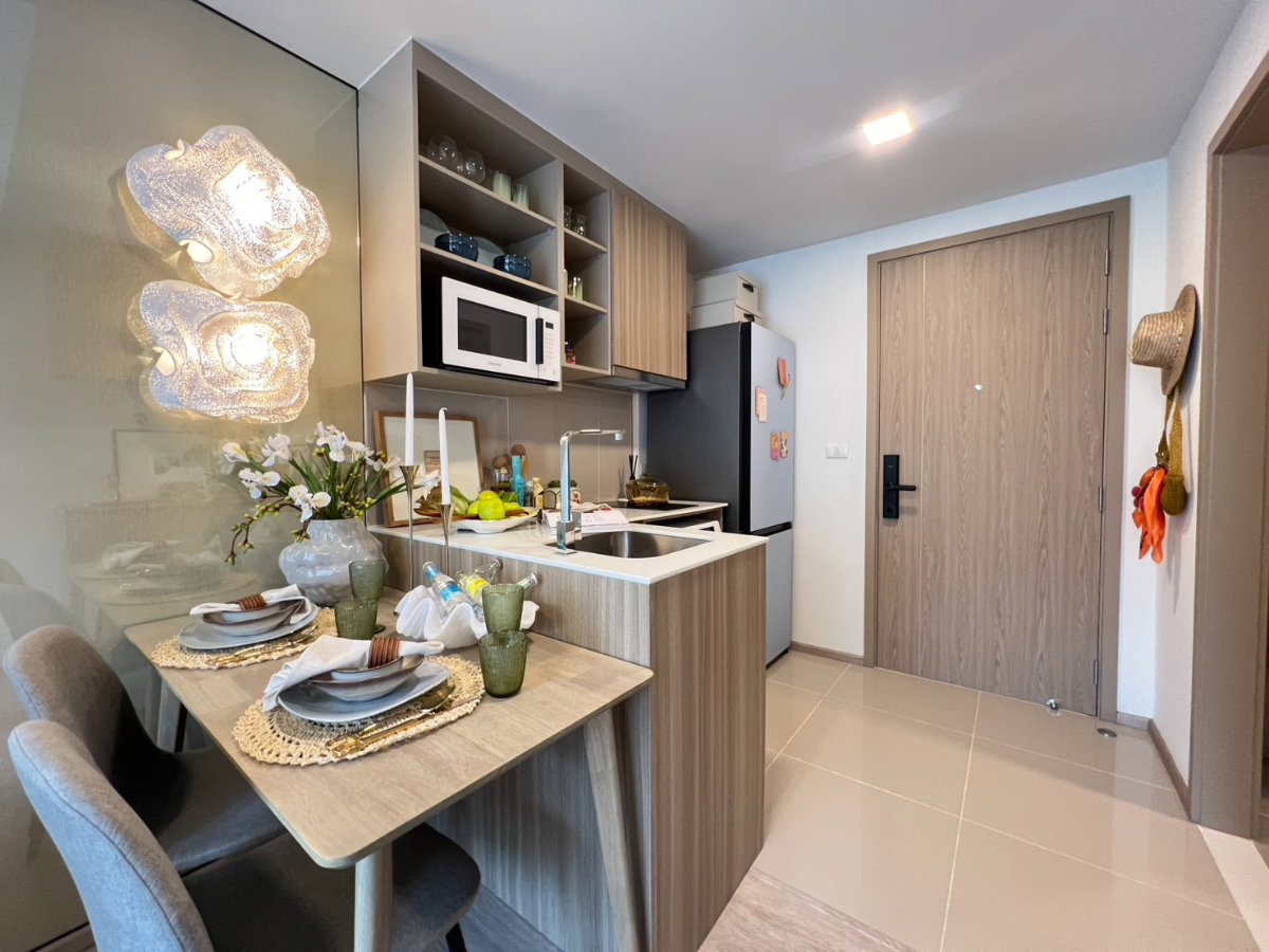 รูป Rhea by Sansiri — ชีวิตใหม่ที่ผสานความทันสมัยและความสะดวกสบาย ทุกมุมออกแบบเพื่อคุณ ✨🏡 - รูปที่ 5/9