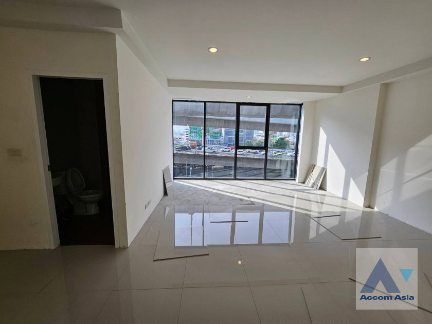 รูป 🔼🔽 AccomA 📩 Home Office 3 BR House @ (AA40195) - รูปที่ 9/14