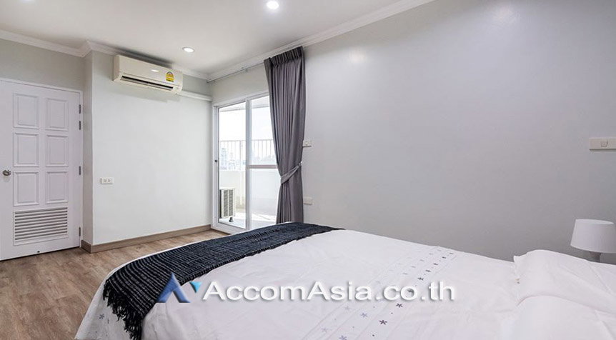 picture 🔼🔽 AccomA 📩 Pet friendly 3 BR Condominium @Fifty Fifth Tower (AA27700) - 16/19
