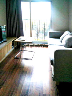 Condos for rent : 1 Bed Large Room City View Fully furnished Good Location Close To MRT Thailand Cultural Centre Station, 80 m. @ Noble Revolve Ratchada 2