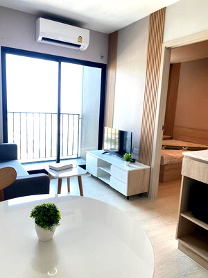 Condos for rent : PFD-08228 For rent Nue Noble Srinakarin-Lasalle (Nue Noble Srinakarin - Lasalle) just 20 steps walk to the MRT Sri Lasalle Yellow Line.