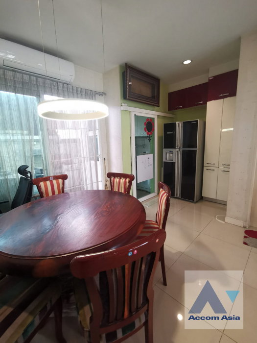 picture 🔼🔽 AccomA 📩  3 BR House @ (AA41418) - 5/19