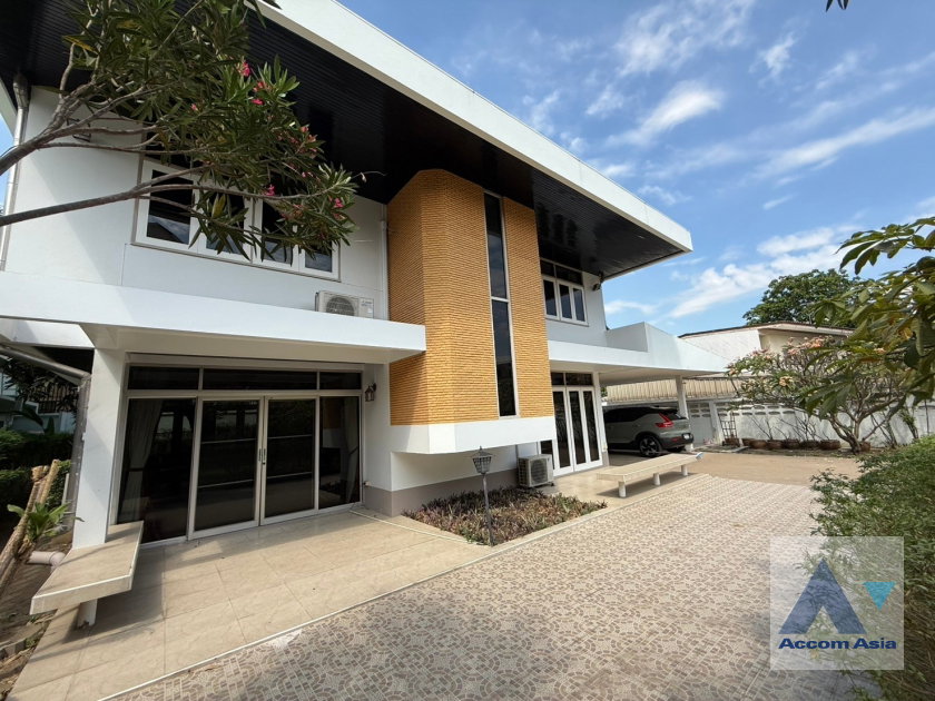 picture 🔼🔽 AccomA 📩  2 BR House in Chong Nonsi (13002011) - 18/20