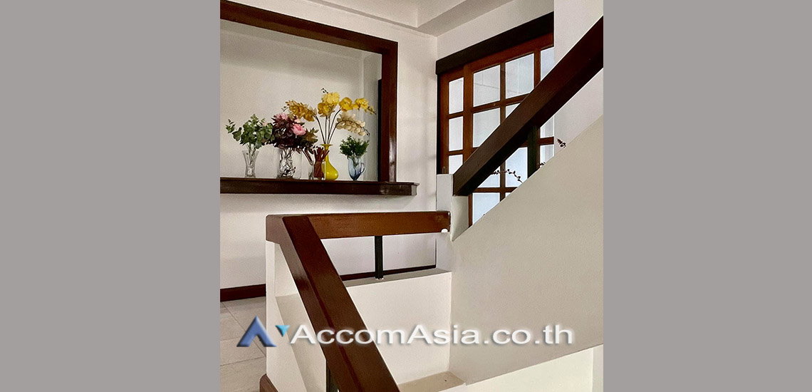 รูป 🔼🔽 AccomA 📩 Home Office 8 BR Townhouse in Khlong Toei (AA29832) - รูปที่ 8/13