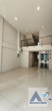 🔼🔽 AccomA 📩 Home Office 0 BR Townhouse @THE MASTER @BTS ONNUT 2 (AA43370)