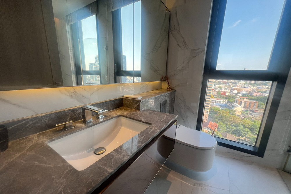 รูป 🔥 เช่าด่วน !! คอนโดหรู ใจกลางสาทร !! The Reserve Sathorn, 1 ห้องนอน, 1 ห้องน้ำ, ชั้นสูง 18++ !!🔥Code C20221203476 แต่งครบ, พร้อมเข้าอยู่📣📣 - รูปที่ 9/16