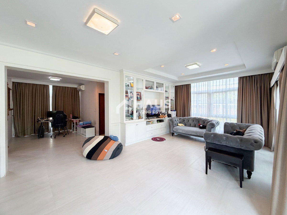 รูป 🚨 ด่วน! ราคาดี ทำเลติดถนนใหญ่ (บ้านสวยพร้อมอยู่ หิ้วกระเป๋ามาเลย)🔥 ขายบ้านเดี่ยว ศุภาลัย พรีมา วิลล่า พุทธมณฑล สาย 3 🔥 / 4 ห้องนอน #HPHU068 - รูปที่ 4/30