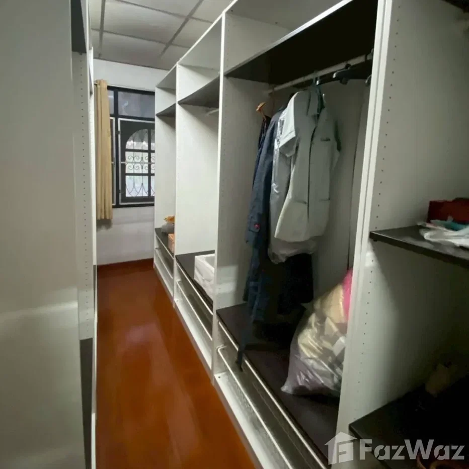 รูป ขาย บ้านเดี่ยว 4 ห้องนอน ใน สามเสนนอก, กรุงเทพมหานคร 6154015 - รูปที่ 21/23