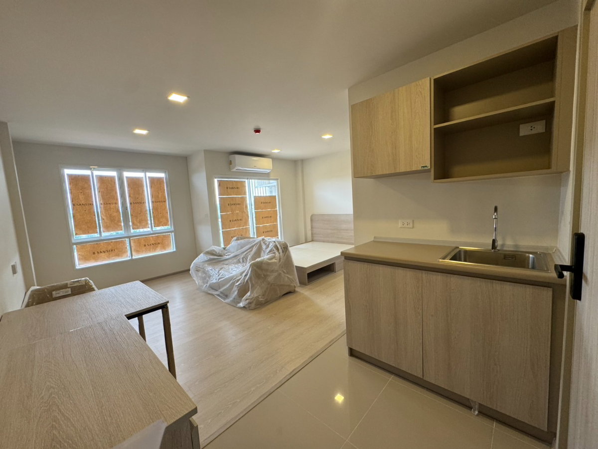 รูป ⚡️Hot DeaL ⚡️ดีคอนโดแซนด์ –ห้องสวย  ใกล้เซ็นทรัลหาดใหญ่ ชั้น 5 เฟอร์ครบ พร้อมอยู่! #ซื้อตรงกับเซลล์แสนสิริ ราคา 1.59  ล้านบาท  - รูปที่ 2/13