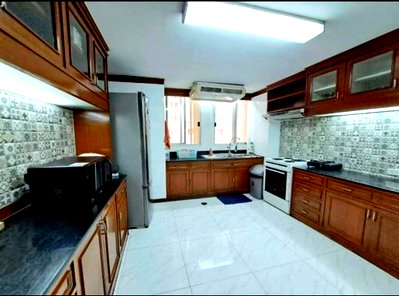 Condos for rent : LTH14719 – Condo for Rent | Taiping Towers | 252 sqm | 4 Bedrooms 3 Bathrooms | Luxury Spacious Layout Best Value | Near BTS Ekkamai | 60,000 THB/month | คอนโดหรูให้เช่า Taiping Towers ขนาดใหญ่ 252 ตร.ม. 4นอน 3น้ำ ใกล้ BTS เอกมัย ราคา 60,000 บาท/เดือน