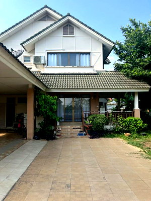 Houses for sale Si Racha Chonburi : Single house for sale in Country Home 3 Village, priced at only 5.5 million baht!!