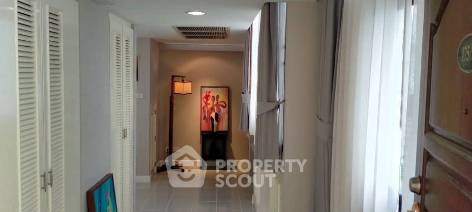 รูป คอนโด 2-ห้องนอน ที่ ศุภาลัย เพลส สุขุมวิท 39 ใกล้ BTS พร้อมพงษ์ (ID 2775135) - รูปที่ 4/33