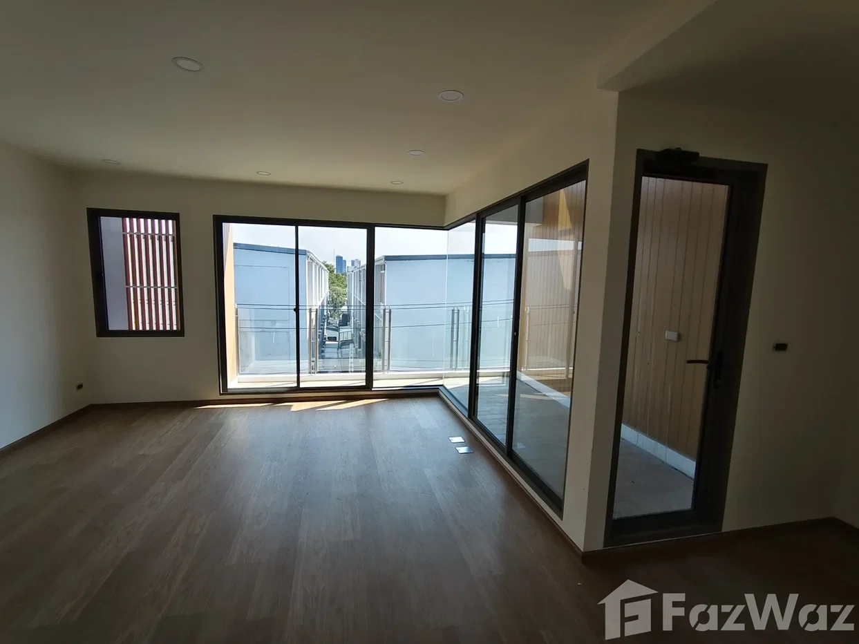 รูป [ขาย] SHO PHATTHANAKARN 32 ทาวน์โฮม 4.5 ชั้น (Unit no: 64) 6130989 - รูปที่ 34/54