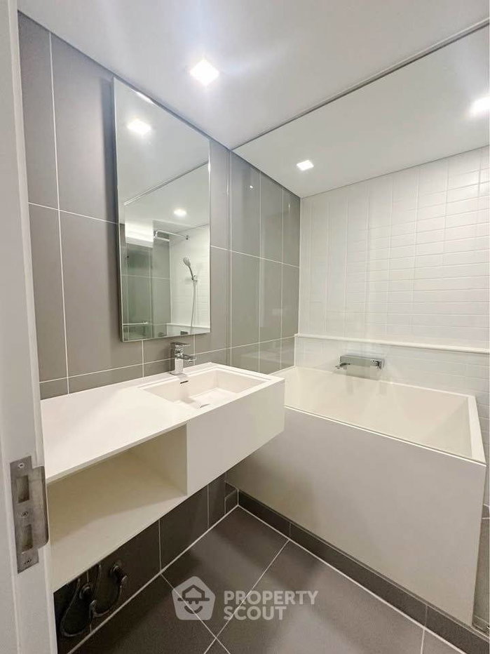 รูป คอนโด 1-ห้องนอน ที่ รามาดา พลาซ่า เรสซิเดนซ์ สุขุมวิท48 ใกล้ BTS พระโขนง (ID 2549163) - รูปที่ 2/18