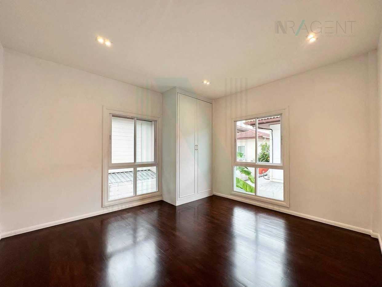 รูป 📌 ให้เช่าบ้านเดี่ยว 2 ชั้น แกรนด์ คาแนล ดอนเมือง 4 ห้องนอน 4 ห้องน้ำ - รูปที่ 7/8