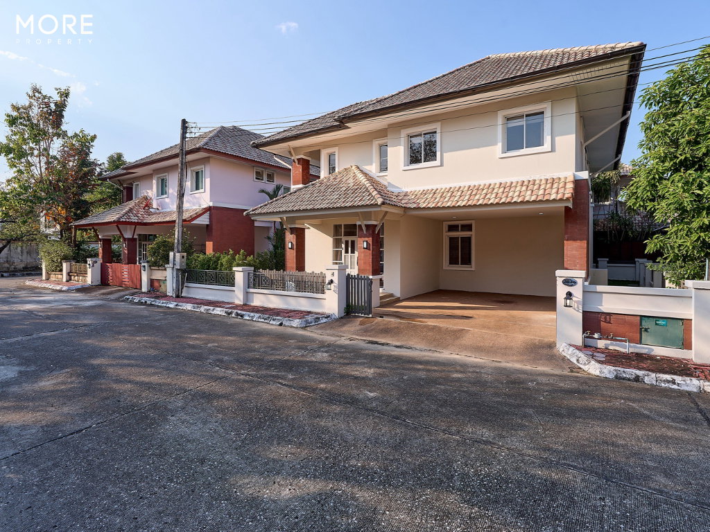 รูป ขาย บ้านในโครงการ กุลพันธ์วิลล์ 10 – สารภี บ้านสวยสไตล์ทรอปิคอล พร้อมเข้าอยู่ (ID:749HS) - รูปที่ 2/39