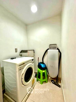 Condos for rent : Well-Priced 2-BR Condo, Grand Heritage Thonglor, BTS Phrom Phong (ID 2776697)