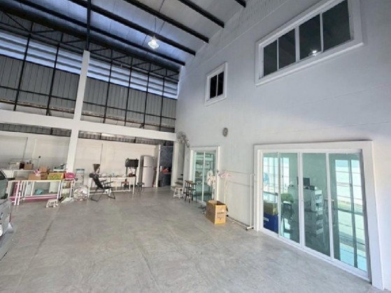 รูป ให้เช่าโกดังพร้อมสำนักงานพร้อมห้องพัก / ใช้สอย 405 ตารางเมตร / Office 2 ชั้น / ทำเล ถนนกาญจนาภิเษก ติดกับสมาคมปักใต้ / รถเทรลเลอร์ ตู้สั้น เข้าออกได้ - รูปที่ 10/15