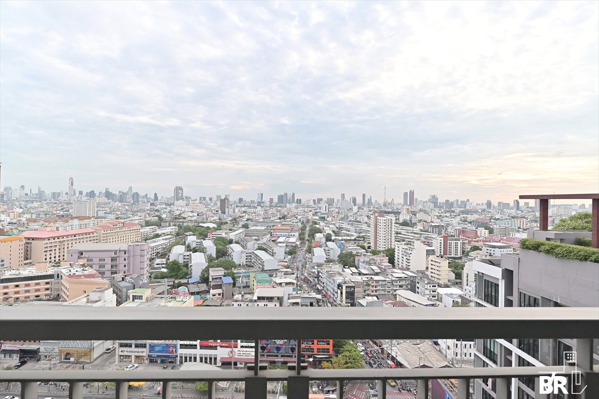 รูป  เช่าคอนโด 🧡 RHYTHM Ratchada-Huaikhwang ใกล้ MRT ห้วยขวาง 1นอน 46ตรม 21k ห้องสวย เฟอร์ครบ 🧸  - รูปที่ 7/8
