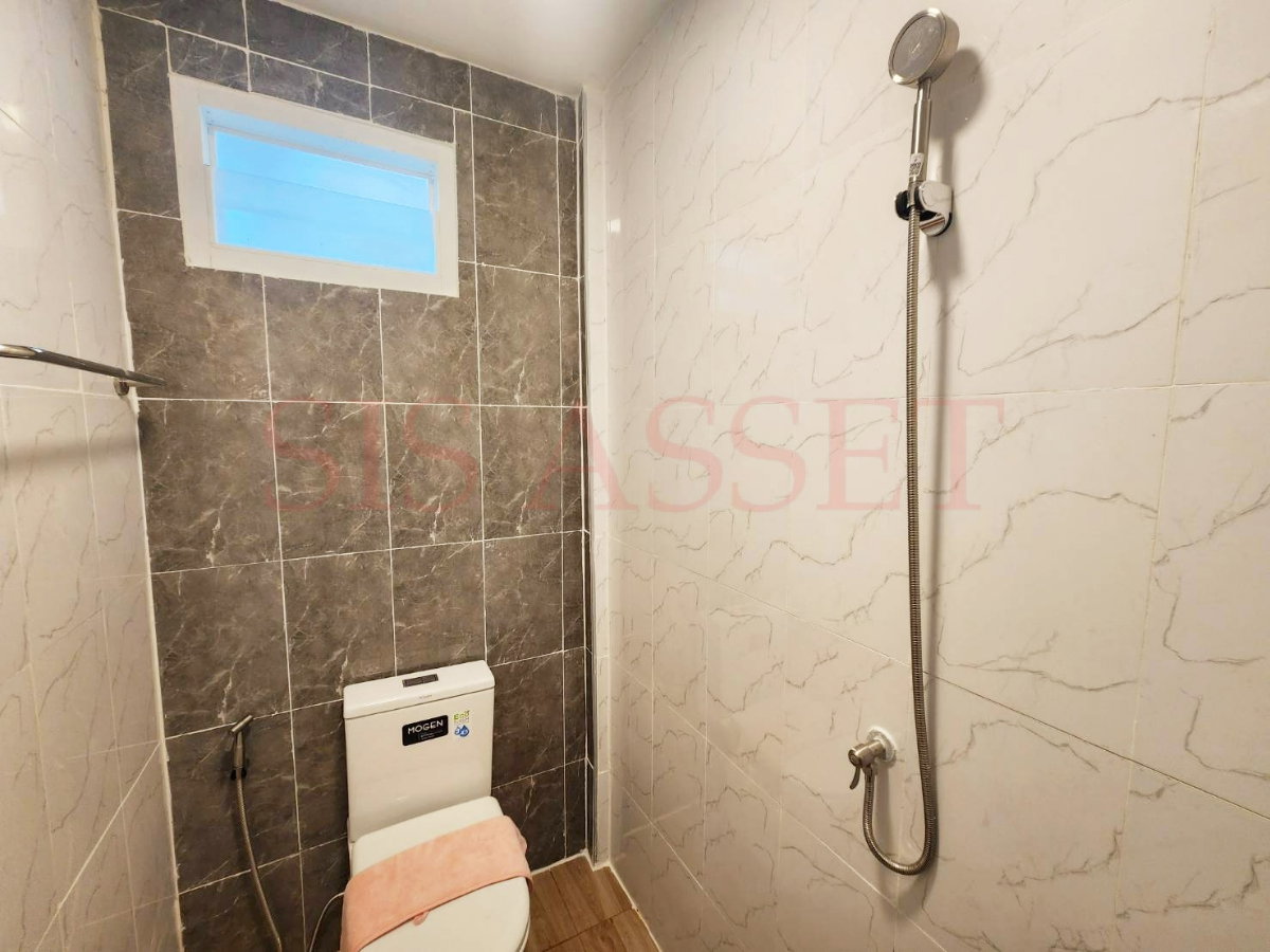 รูป ขายทาวน์เฮ้าส์ : หมู่บ้านรุ่งเรืองเฮาส์​ ซ.พหลโยธิน 54 เนื้อที่ 16 ตารางวา 2 ห้องนอน 2 ห้องน้ำ ตกแต่งพร้อมอยู่ - รูปที่ 6/13