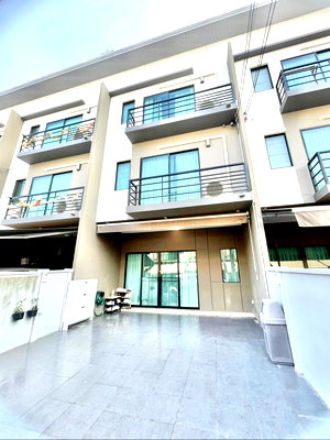 เช่าทาวน์โฮม กรุงเทพมหานคร : ให้เช่าบ้านกลางเมืองรามอินทรา (Baan Klang Muang Ramintra)