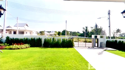 Houses for sale Thap Tai, Prachuap Khiri Khan : 3 Bedroom House for sale at Emerald Valley  1088354