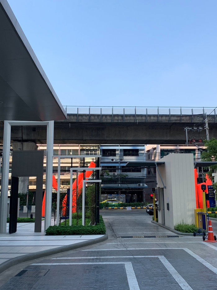 รูป ให้เช่า ลุมพินีวิลล์ จรัญ - ไฟฉาย ติดถนนจรัญ สถานีรถไฟฟ้า ห้องมุม วิวสวน ชั้น 6  - รูปที่ 12/14