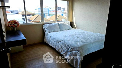 Condos for sale Town in town : 2-BR Condo at J.W. Boulevard Srivara Condominium in Phlapphla (ID 2774372)