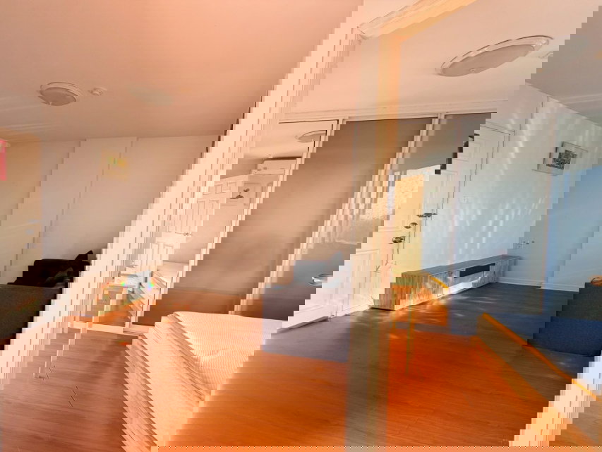 รูป คอนโดพร้อมอยู่ ติดบดินทร์ฯ ใกล้ MRT | วิวโล่ง ชั้น 7 ห้องเดียวเท่านั้น! - รูปที่ 2/23