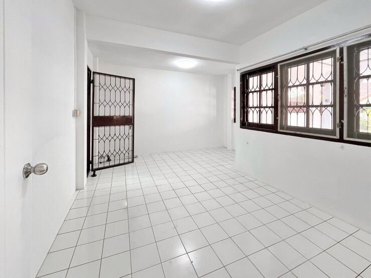 รูป 🏡 ขายบ้านเดี่ยวชั้นเดียว "สไตล์มินิมอล-ร่วมสมัย" ✨รีโนเวทใหม่ พร้อมหิ้วกระเป๋าเข้าอยู่ ทำเลศักยภาพ ซอยนวมินทร์ 107 - รูปที่ 14/15