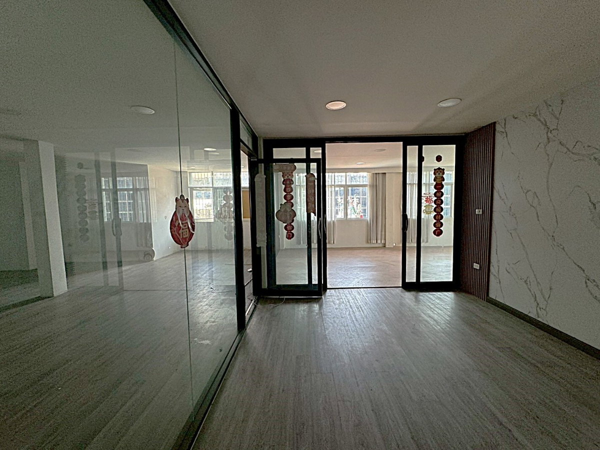 รูป อาคารพาณิชย์ 5 คูหา เดินถึง Airport Link ** NO CO-AGENT ** - รูปที่ 2/14