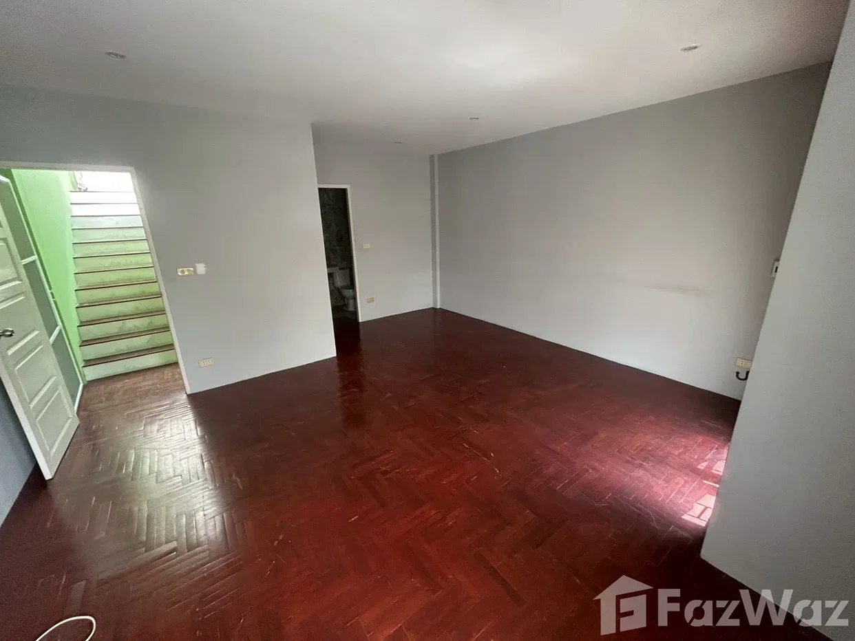 รูป ทาวน์เฮ้าส์ให้เช่า 6 ห้องนอน ใน คลองตันเหนือ, กรุงเทพมหานคร 6153934 - รูปที่ 12/15