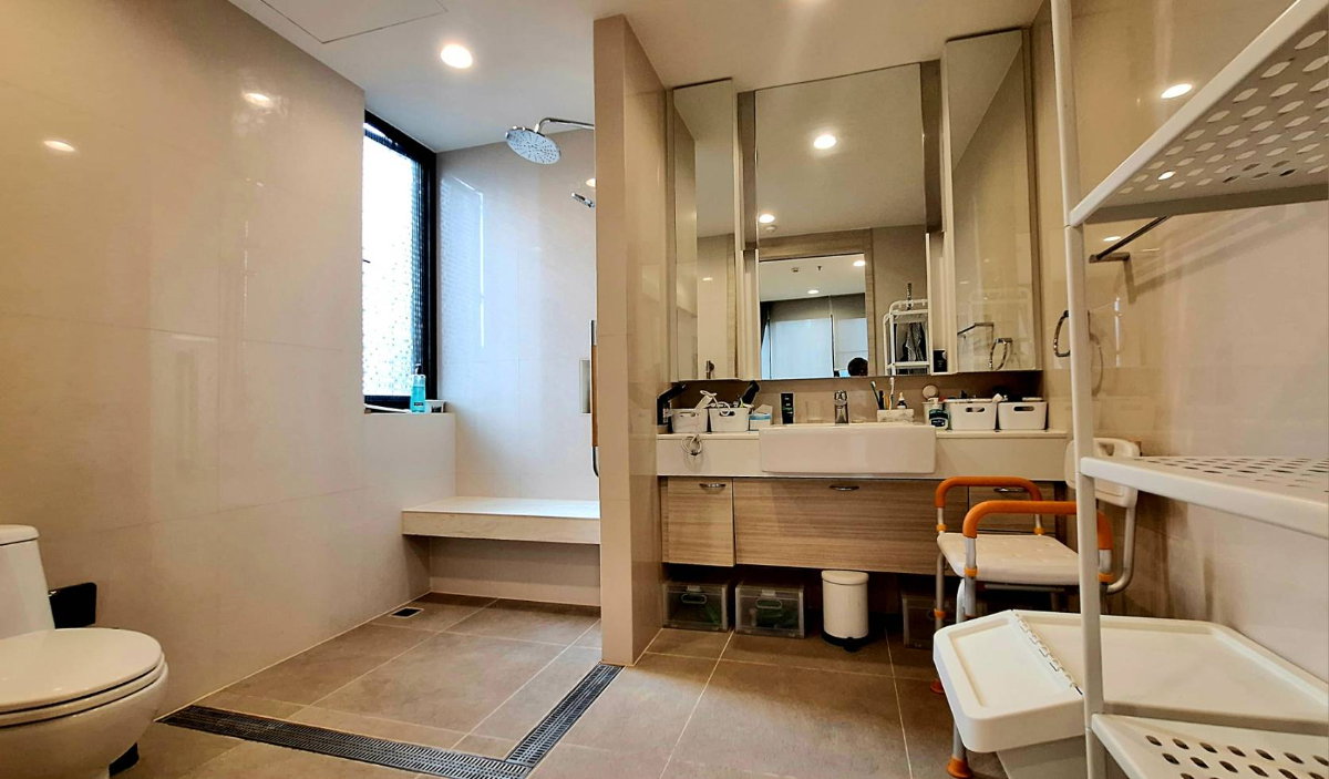 รูป ขายถูกกว่าโครงการ ตกแต่งแล้ว คอนโดห้องมุม 64.27 ตร.ม. ชั้น 6 ติดถนนพหลโยธิน ห้องมุม เฟอร์นิเจอร์พร้อม - รูปที่ 2/10