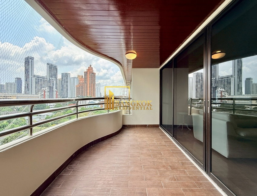 รูป Expansive 3 Bedroom Apartment For Rent in Asoke Area - BR21393AP - รูปที่ 5/41