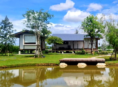 บ้านเดี่ยว นิคมปิ่นทอง : ขายบ้านสำเร็จรูป บ้านโมดูลาร์  1 ห้องนอน 2ห้องน้ำ ระเบียง  รับสร้างทั่วประเทศ