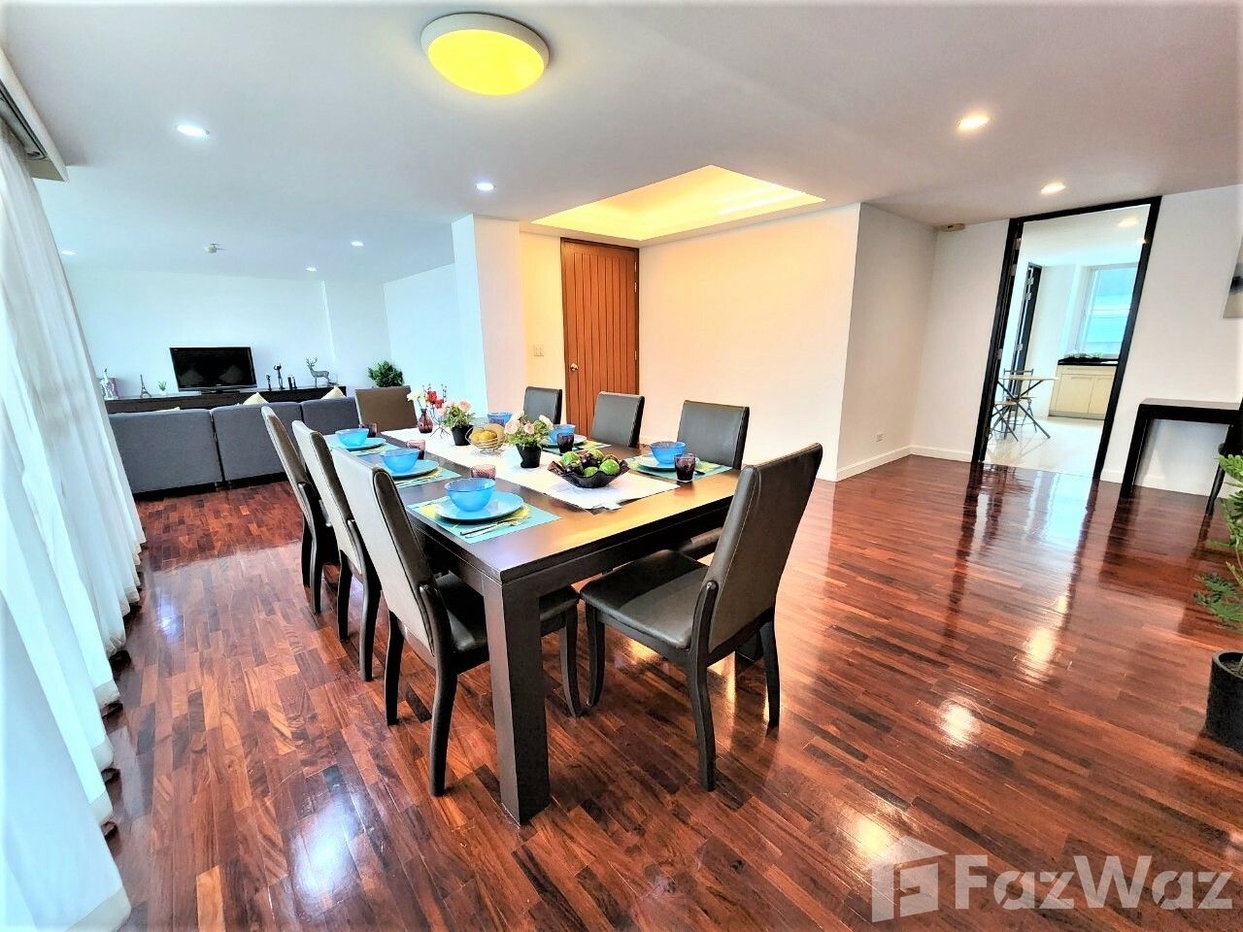 picture Spacious 3 Bedrooms 3 Bathrooms Unit 1163018 - 7/15