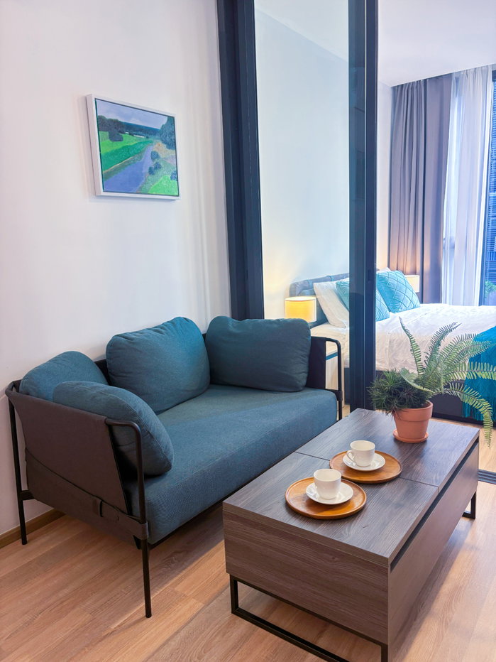 รูป อพาร์ทเมนต์ 1 ห้องนอน สว่างสดใส มีหน้าต่างบานใหญ่ วิวเมือง เพียง 32,000 บาท/เดือน ✨ รวมค่าไฟฟ้า 5,000 บาท และค่าทำความสะอาดรายเดือน - รูปที่ 11/22